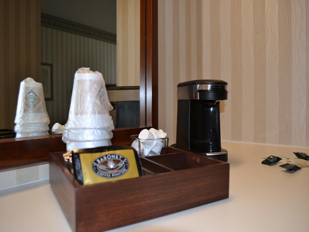 Haworth Inn & Conference Center 霍兰 客房 照片