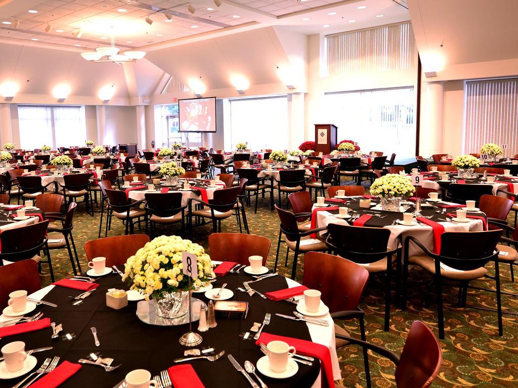 Haworth Inn & Conference Center 霍兰 外观 照片
